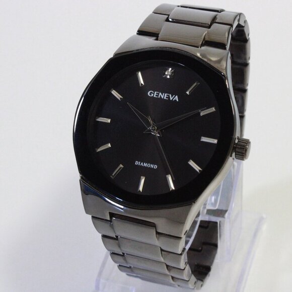 Geneva Men's Casual Watch Diamond At 12 Integrated Bracelet 42mm - Picture 4 of 13